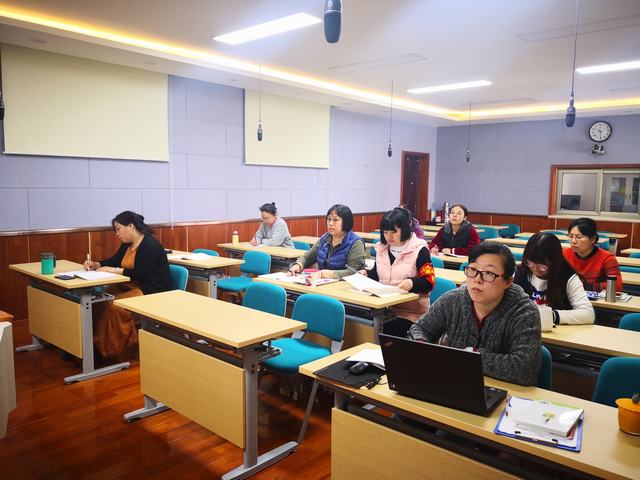 北址老师远程参与活动.jpg