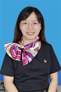 贾浩霜副本.jpg