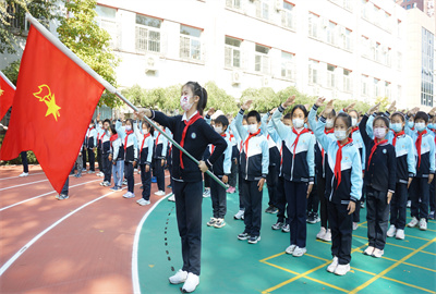 3.旗手2.jpg