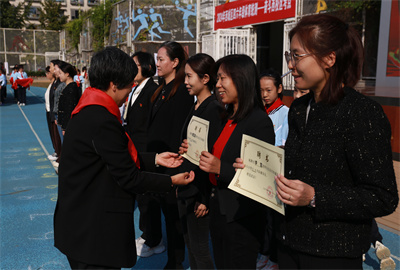 六-1.jpg