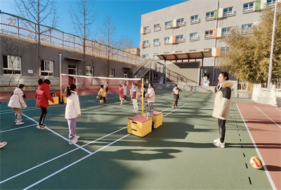 抛接球比赛2.jpg