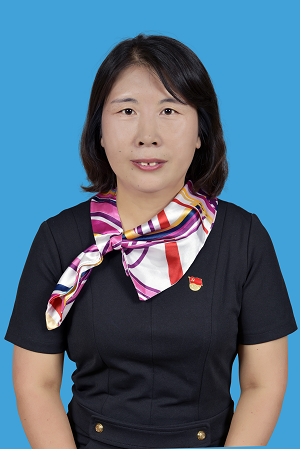 张红云.png