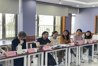 李校长点评.jpg