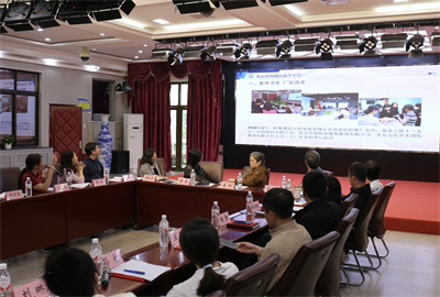 9.开展校级家长教师协会授权学校进行校服订购征求会2.jpg