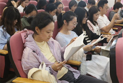 教师听会3.jpg
