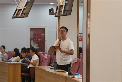 教师提问.jpg
