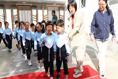 入场1.jpg